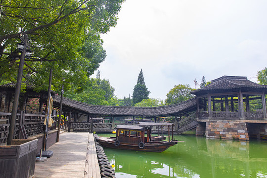 烏鎮(zhèn)廊橋