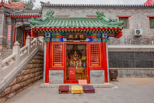 八大處靈光寺龍王殿