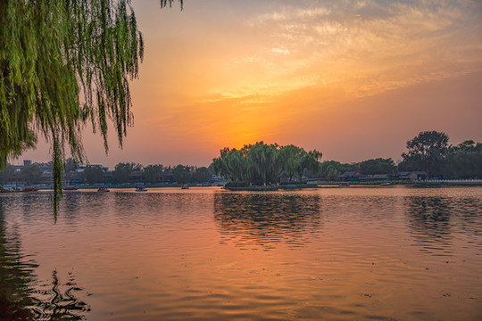 什剎海夕照