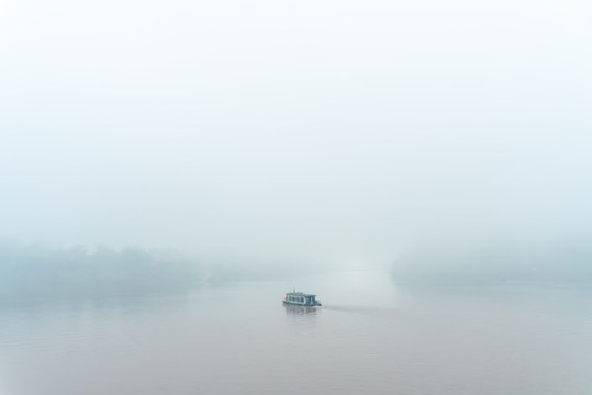霧里渠江