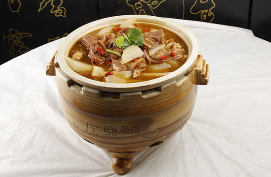 牛腩燉蘿卜