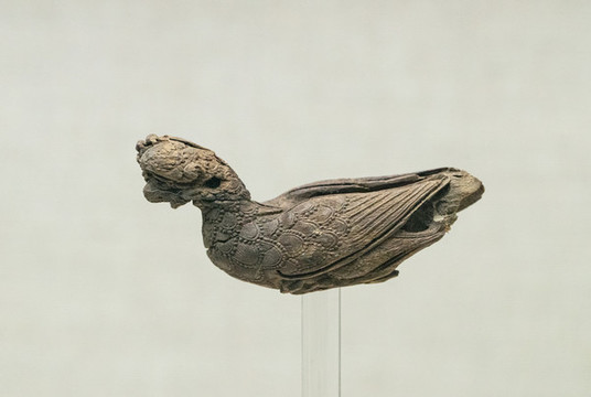 北魏木雕鳩鳥