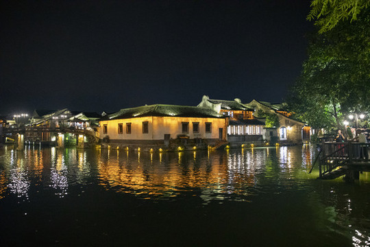 江南古鎮(zhèn)夜景