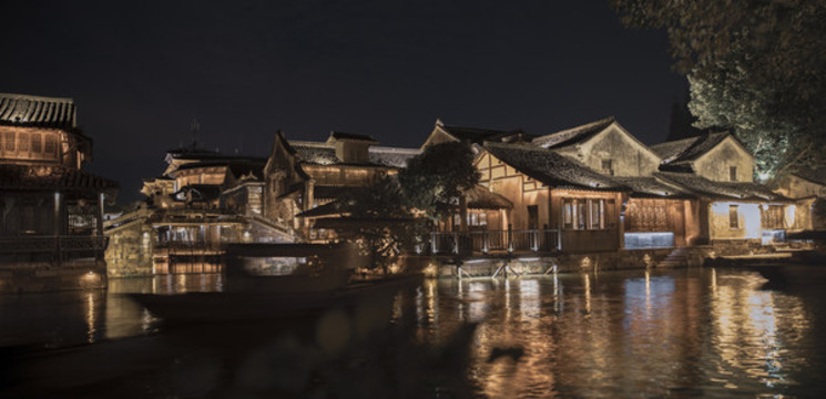 江南古鎮(zhèn)夜景