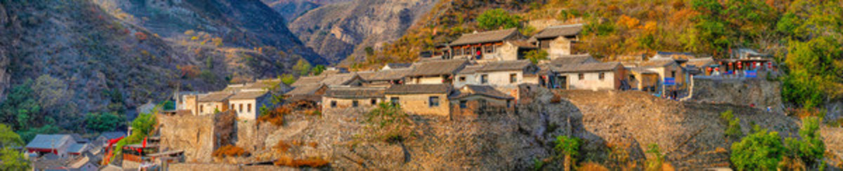 爨底下村全景圖