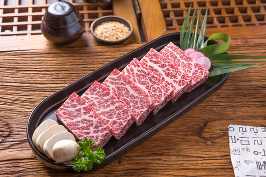 雪花肉和牛