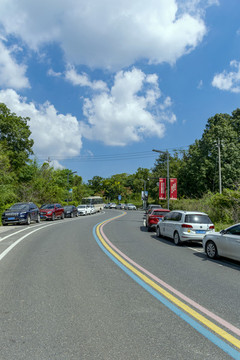 南京浦口區(qū)的彩虹公路