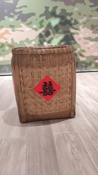 老式竹筐