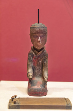 辛追奏樂(lè)俑