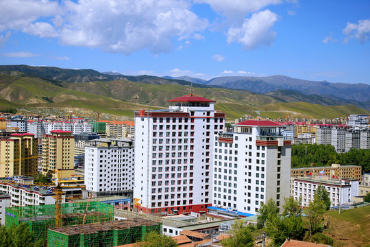 甘南州城市全景高清圖