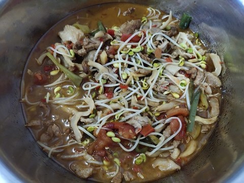 小炒肉燉豆芽