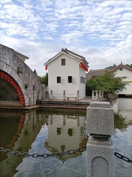 小橋流水人家