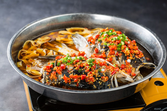 剁椒魚(yú)頭