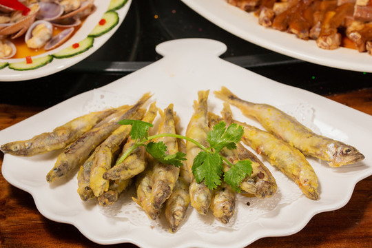 香炸小魚