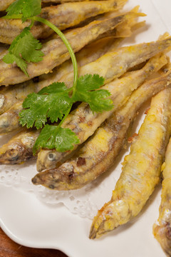 香炸小魚