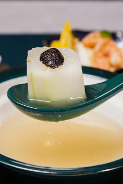 松茸冬瓜