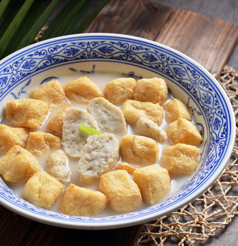 三鮮油豆腐
