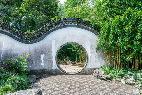 月亮門