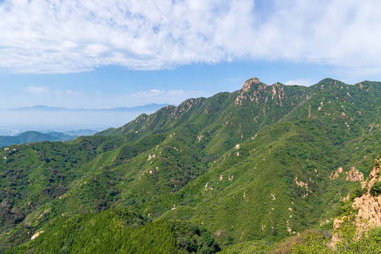 北京八達(dá)嶺長(zhǎng)城山脈