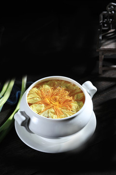 蟲草花燉湯