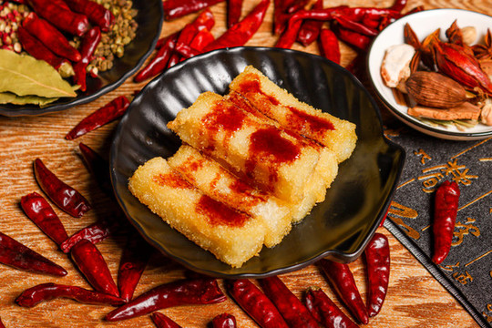 油炸小糍粑