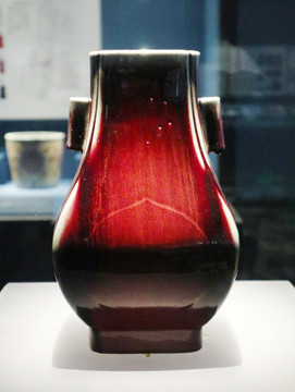 古代瓷器花瓶