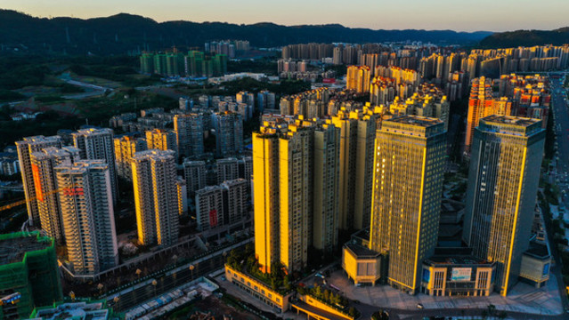 宜賓臨港