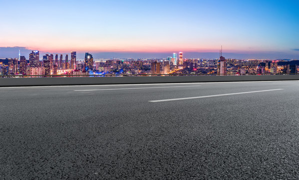 道路交通和城市夜景