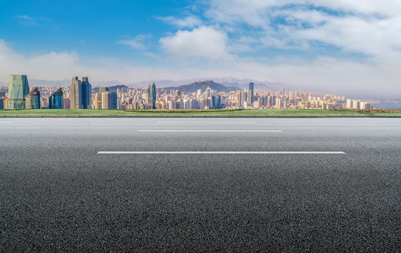 柏油馬路和建筑景觀