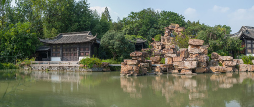 揚(yáng)州瘦西湖石壁流淙景區(qū)