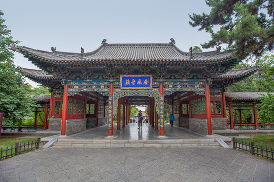 晉祠