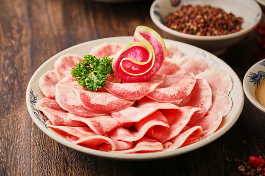 精品牛舌