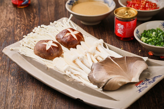 菌類拼盤