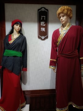 少數(shù)民族服裝