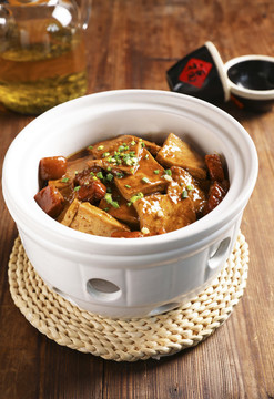 風(fēng)缸肉燴豆腐01