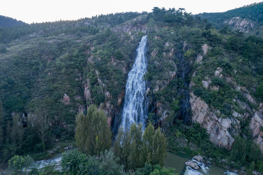 航拍濟(jì)南黃巢水庫(kù)