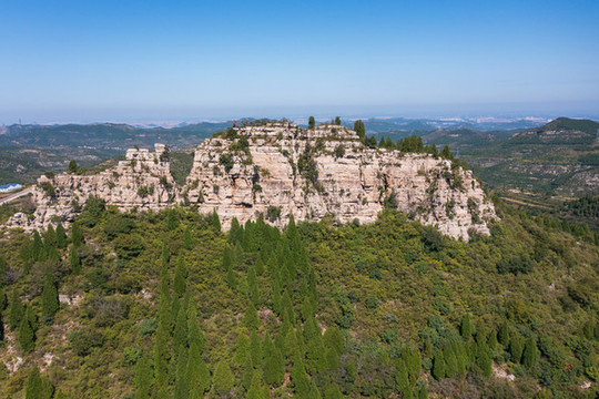 航拍濟(jì)南劈山