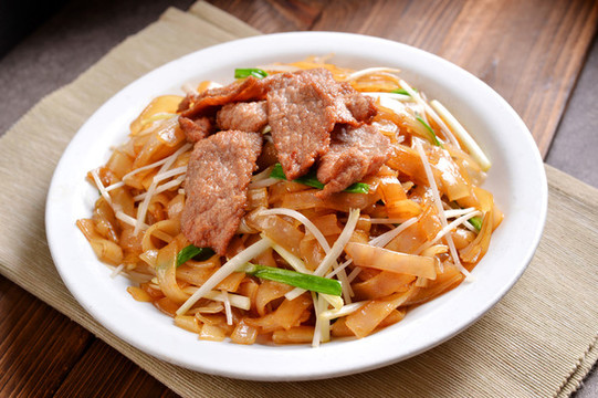 炒牛河