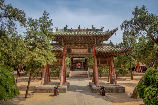解州關(guān)帝廟山海鐘靈牌坊
