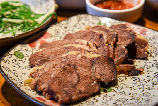 內(nèi)蒙古特色美食手把羊肉