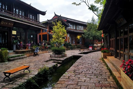 束河古鎮(zhèn)老街