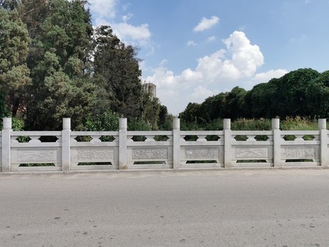 石欄桿橋
