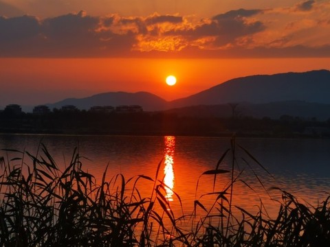 最美漢江夕陽