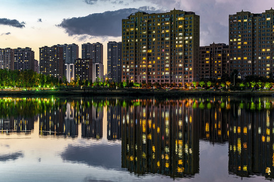 中國長春南溪濕地公園夜景