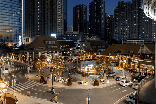 百家湖1912街區(qū)夜景