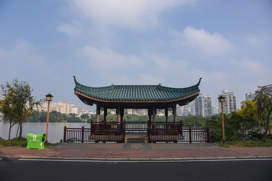 海南?？诤Ｄ洗髮W(xué)校園風(fēng)光