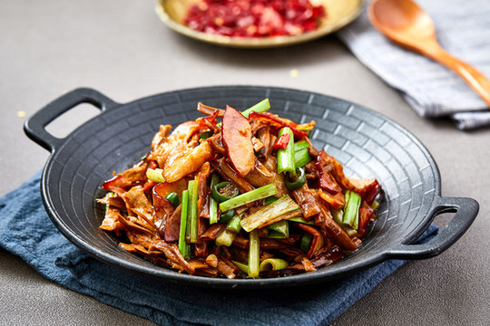 筍干燒臘肉