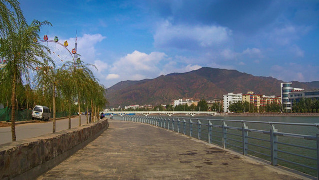 張家口清水河風(fēng)光