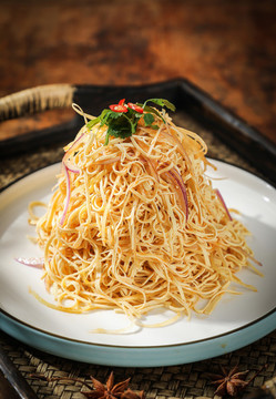 熗拌豆腐絲