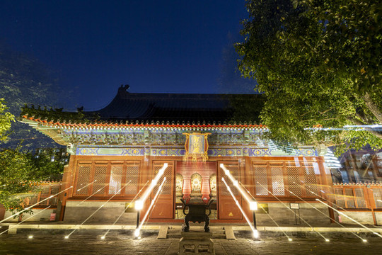 北京東城區(qū)智化寺智化殿夜景